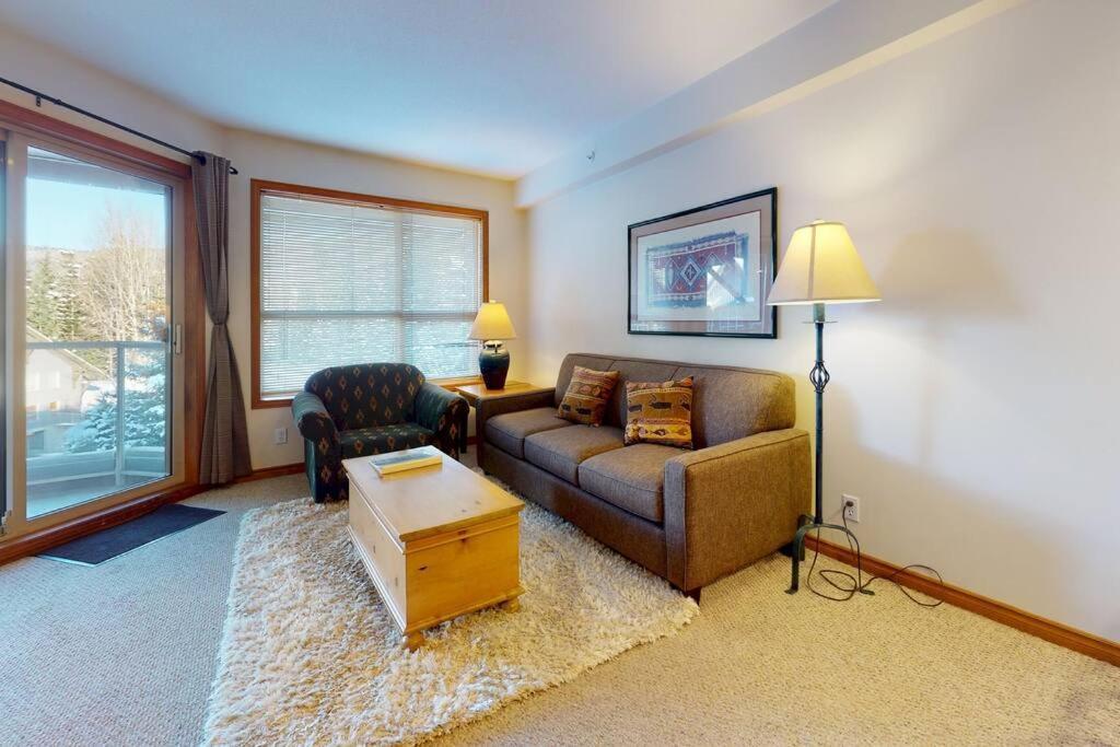 Aspens By Wb Vacation Rentals Whistler Exteriör bild
